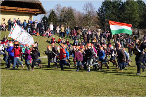 Rekordszámú résztvevő a huszártoborzón Rekordszámú résztvevő a huszártoborzón