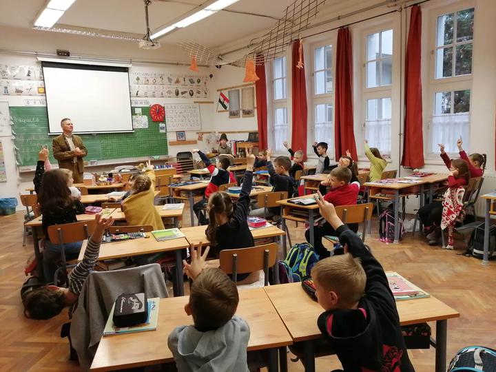 Vendgnk volt Turay Andrs tjegysgi fvadsz